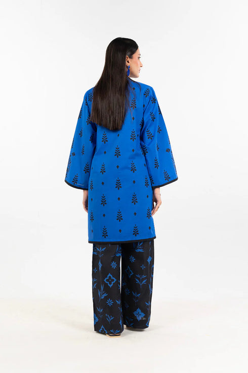 Al Karam RTW women 2 pc cambric shirt and trouser